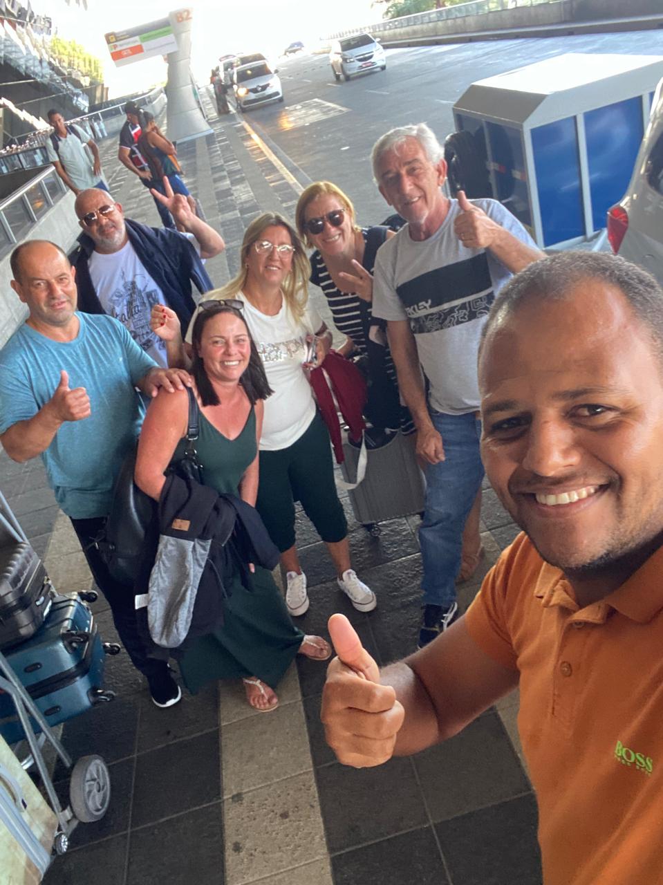 9cf9916a-2f10-40e6-8fe4-dc910a4a8d15